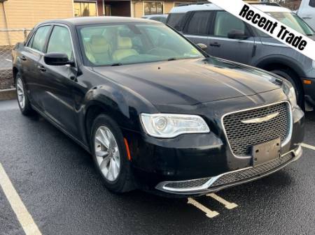 2015 Chrysler 300 Limited