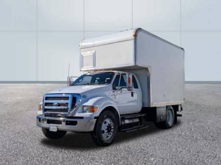 2015 Ford F-650 XLT