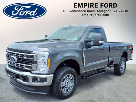 2025 Ford Super Duty F-350 SRW XLT