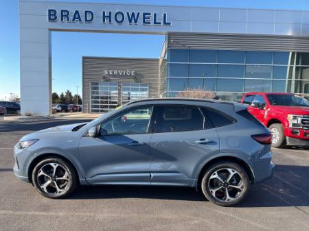 2023 Ford Escape ST-Line Elite