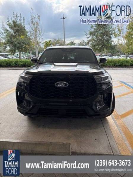 2025 Ford Explorer ST-Line