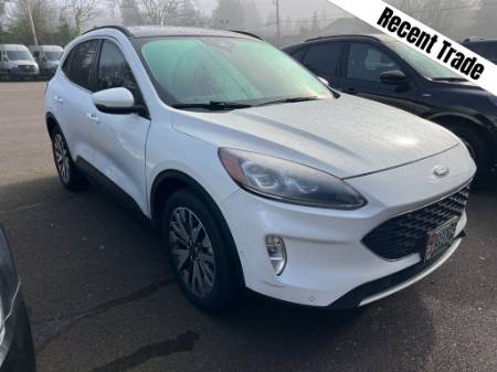 2020 Ford Escape Titanium Hybrid