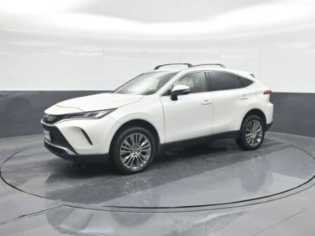 2022 Toyota Venza XLE