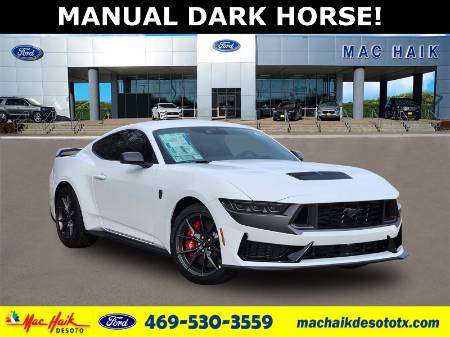 2026 Ford Mustang Dark Horse