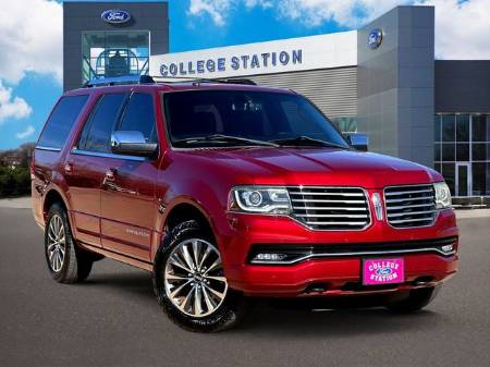 2015 Lincoln Navigator Base