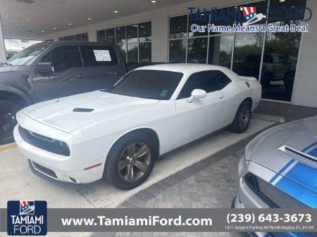 2019 Dodge Challenger SXT