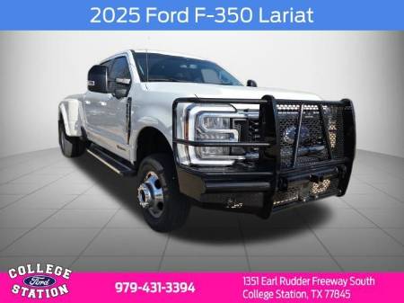 2025 Ford F-350SD LARIAT