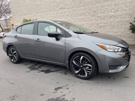 2025 Nissan Versa 1.6 SR