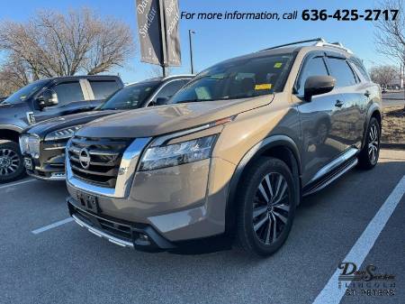 2023 Nissan Pathfinder Platinum