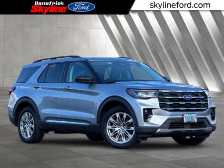 2025 Ford Explorer Active
