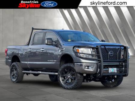 2017 Nissan Titan XD SV