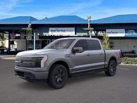 2025 Ford F-150 Lightning LARIAT®
