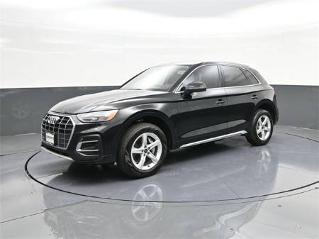 2024 Audi Q5 40 Premium