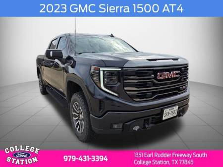 2023 GMC Sierra 1500 AT4