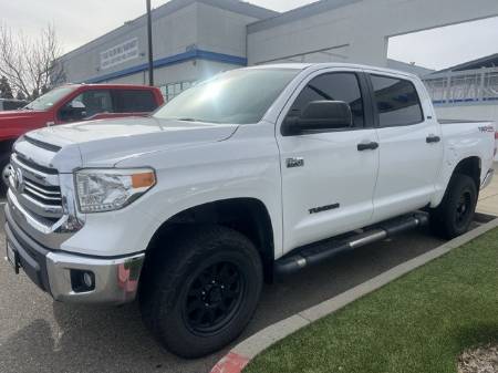 2016 Toyota Tundra SR5