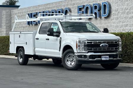 2026 Ford Super Duty F-350 SRW XL
