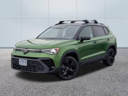 2026 Volkswagen Taos SE Black