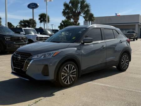 2022 Nissan Kicks SV