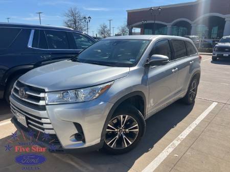 2017 Toyota Highlander LE