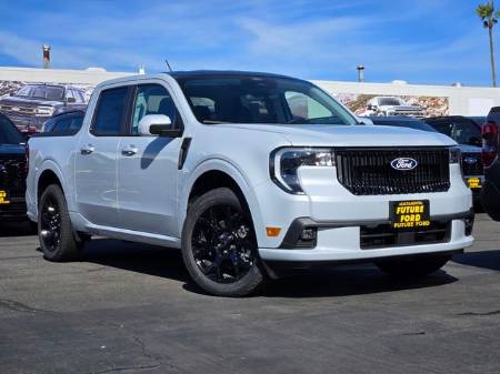 2026 Ford Maverick Lobo Standard