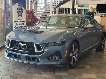 2025 Ford Mustang GT Premium