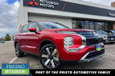 2026 Mitsubishi Outlander SE