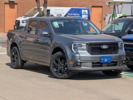 2026 Ford Maverick Lobo Standard