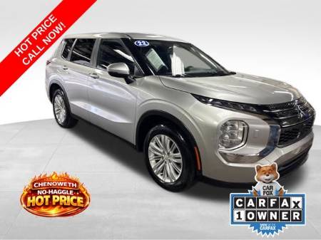 2022 Mitsubishi Outlander ES