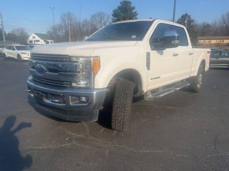 2017 Ford F-350SD LARIAT