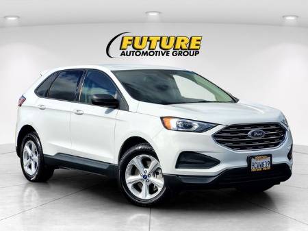 2022 Ford Edge SE