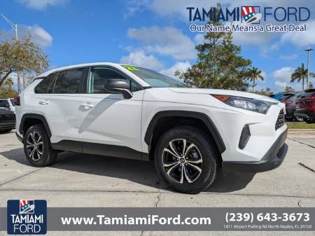 2022 Toyota RAV4 LE