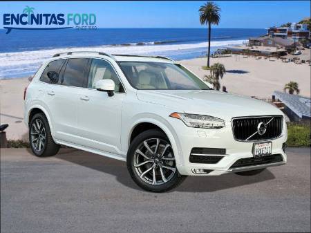 2019 Volvo XC90 Momentum