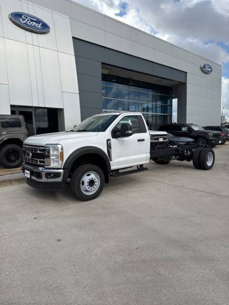 2024 Ford Super Duty F-550 DRW XL