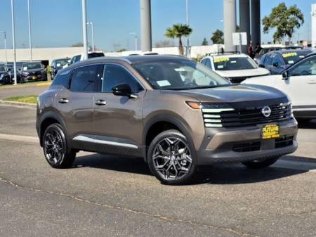 2026 Nissan Kicks SR