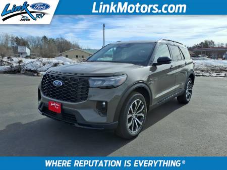 2026 Ford Explorer ST-Line