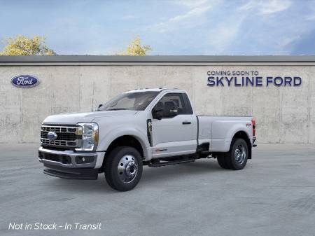 2026 Ford Super Duty F-450 DRW XLT