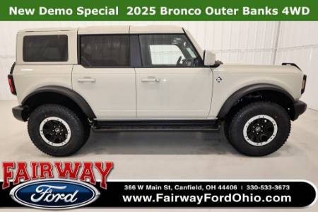 2025 Ford Bronco Outer Banks