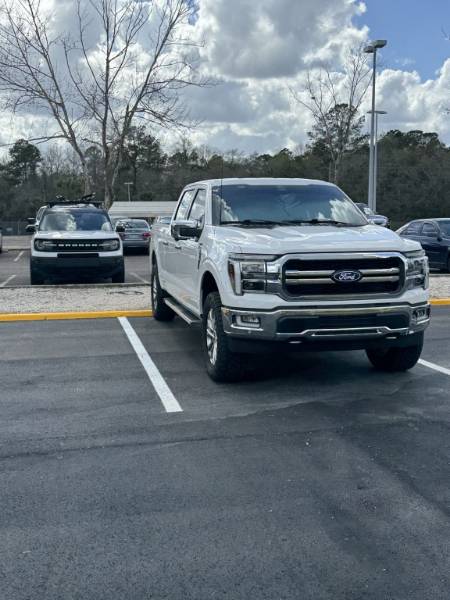 2024 Ford F-150 LARIAT