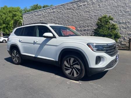 2025 Volkswagen Atlas 2.0T SE w/Technology