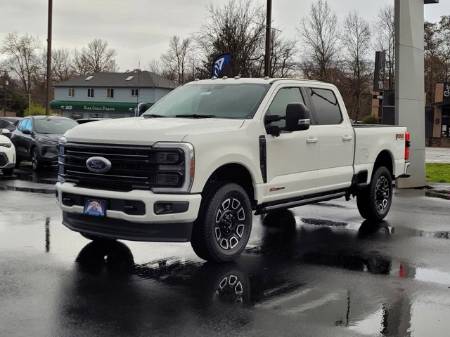 2026 Ford Super Duty F-350 SRW Platinum