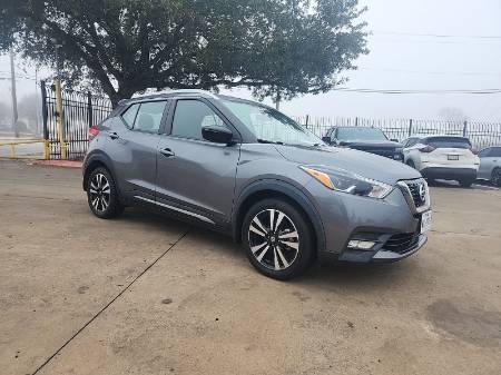 2020 Nissan Kicks SR