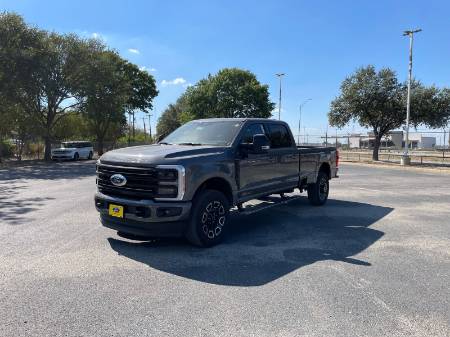 2026 Ford Super Duty F-350 SRW Platinum