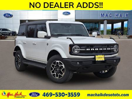 2025 Ford Bronco Outer Banks