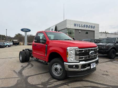 2026 Ford Super Duty F-350 DRW XL
