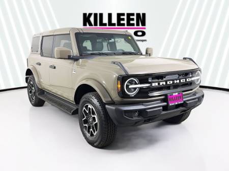 2026 Ford Bronco Outer Banks