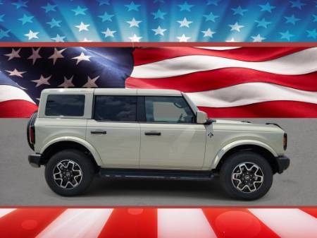 2026 Ford Bronco Outer Banks