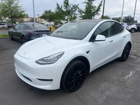 2022 Tesla Model Y Long Range