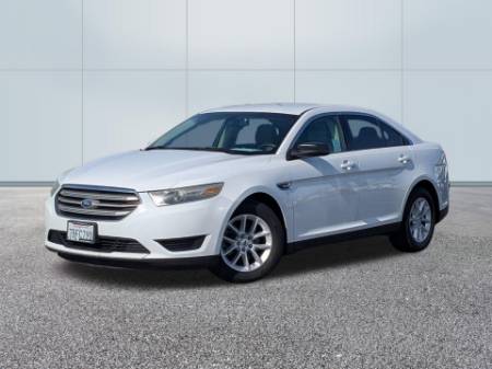 2014 Ford Taurus SE