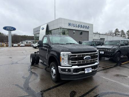 2026 Ford Super Duty F-350 DRW XL