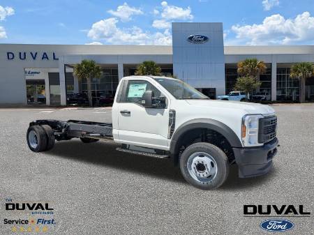 2025 Ford F-550SD XL